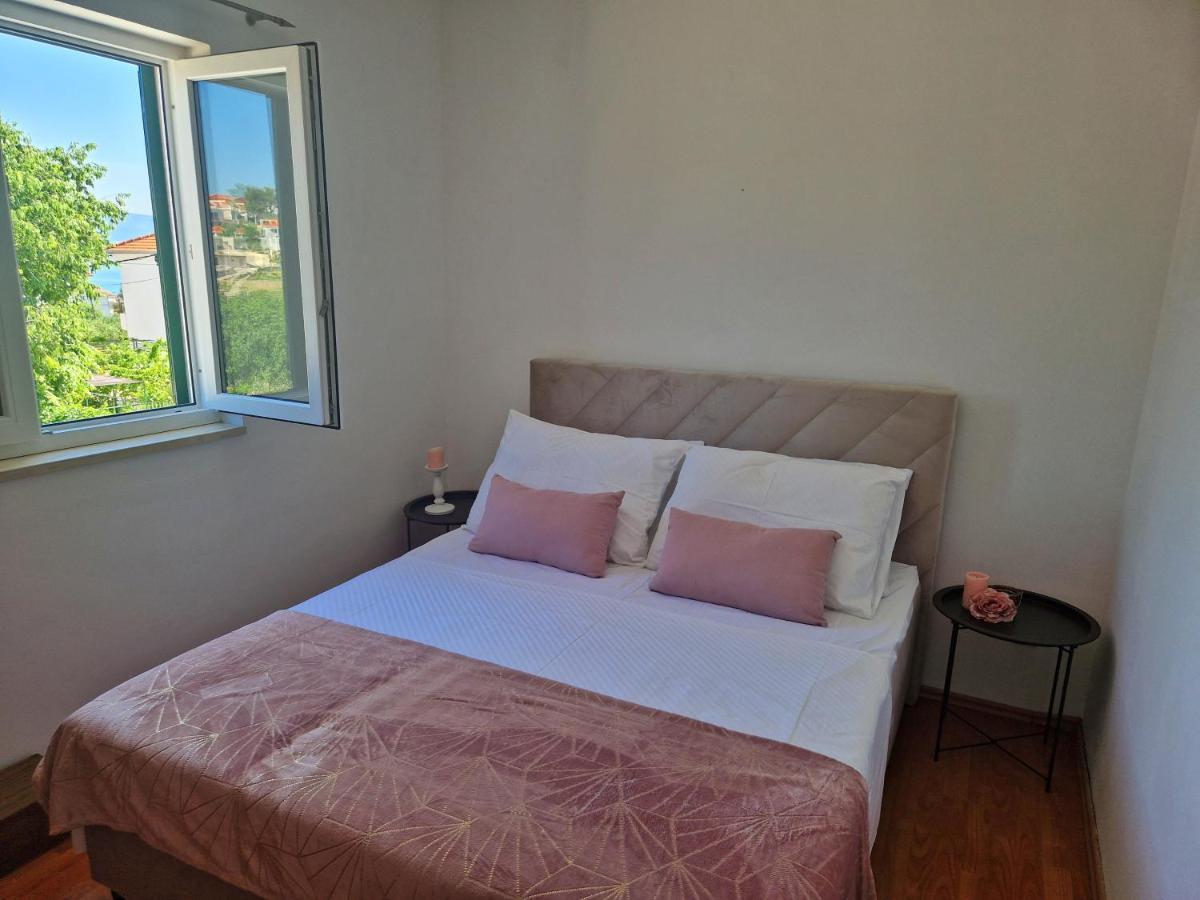 Holiday Home Nino With Amazing Swimming Pool Slatine Eksteriør bilde